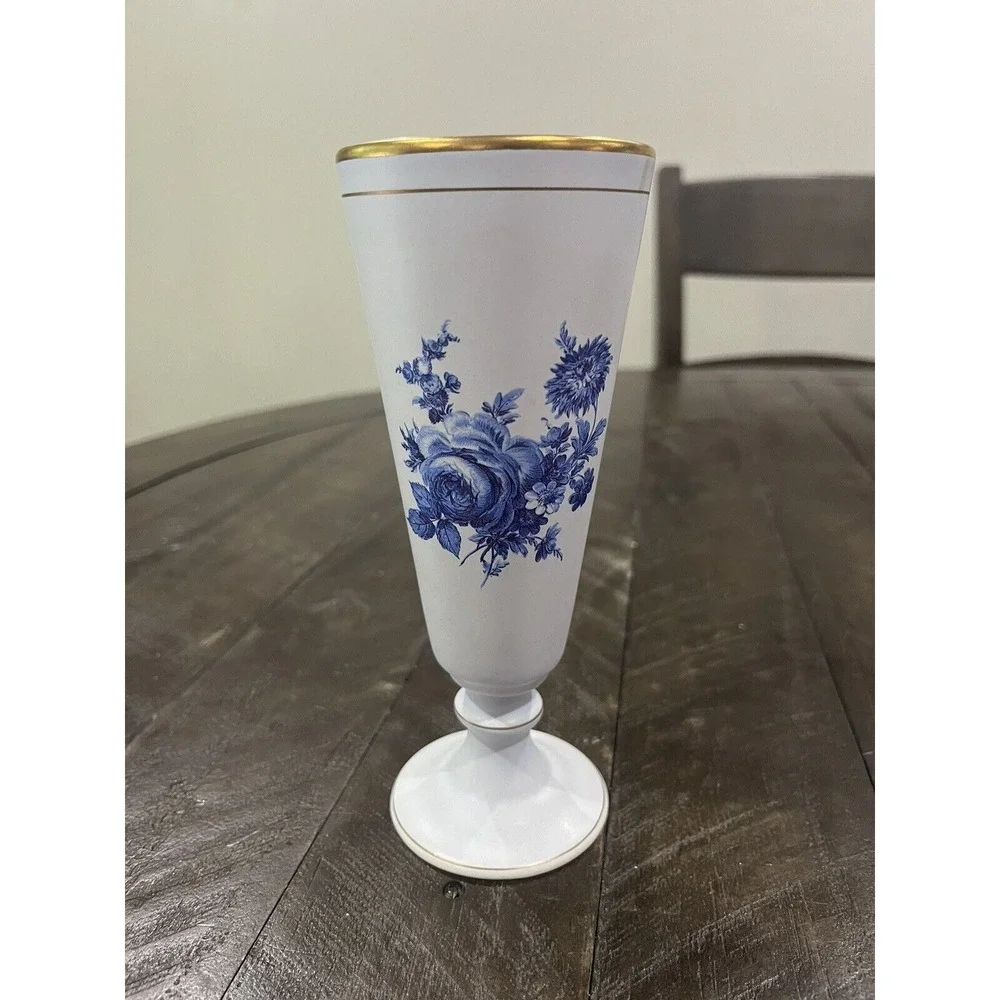 Flora Keramiek Vase Gouda Holland Blue‎ Rose 1834 Blue Interior Pedestal